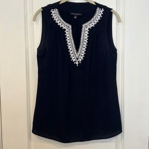 Banana republic, navy blue, white beaded sleeveless blouse